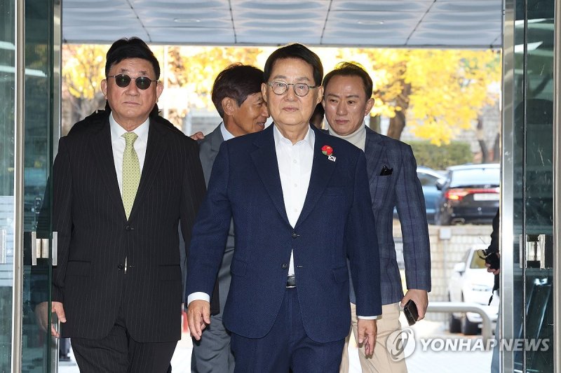 박지원·서훈·서욱 등 文정부 안보라인, '서해 피격사건' 결심공판 출석 (출처=연합뉴스)