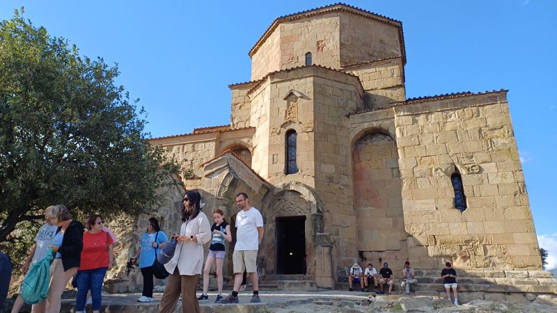 즈바리 수도원.