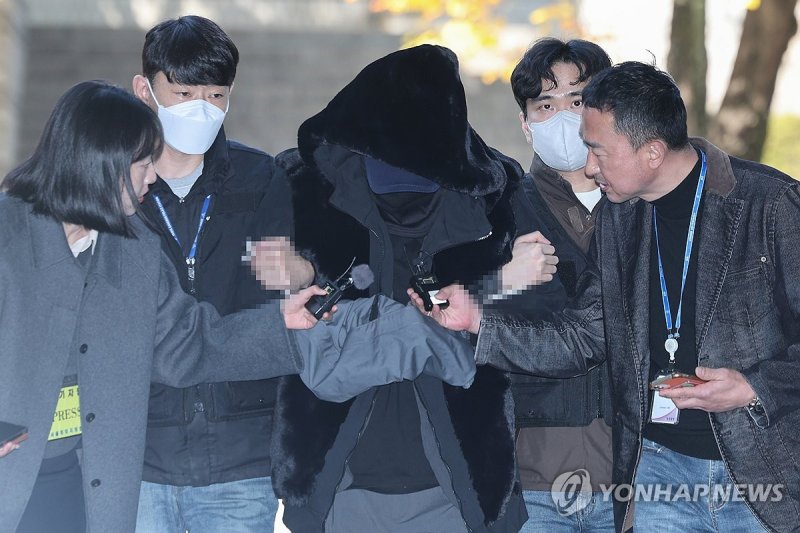 구속심사 출석하는 '일본인 모녀 참변' 음주운전자 (출처=연합뉴스)