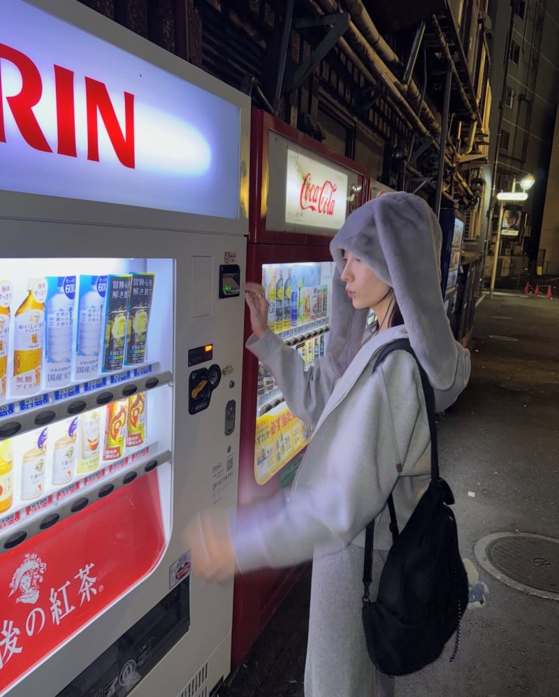 박지현 토끼 모자 쓰고 귀여운 모습…즐거운 여행 중