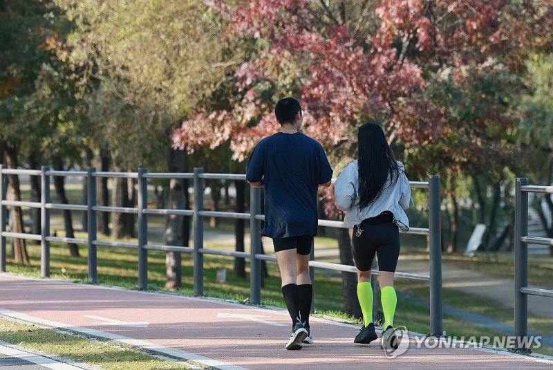 따뜻한 오후, 달리기 좋은 날씨 (출처=연합뉴스)