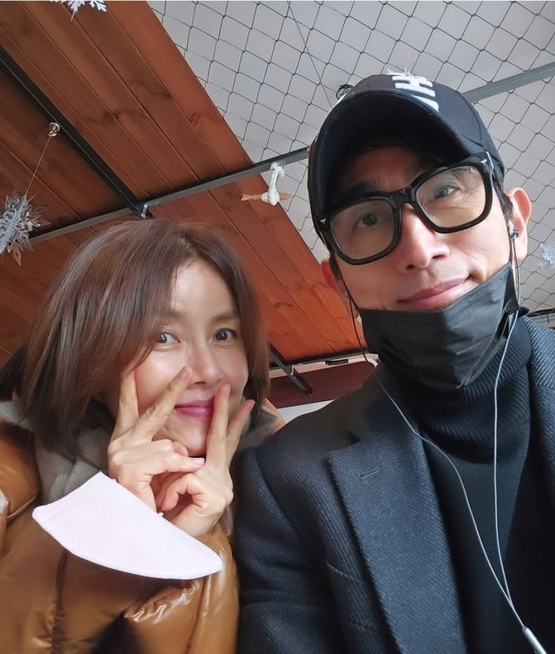 [단독] 차인표♥신애라, 며느리 본다…子 차정민, 대기업 前임원 딸과 29일 결혼