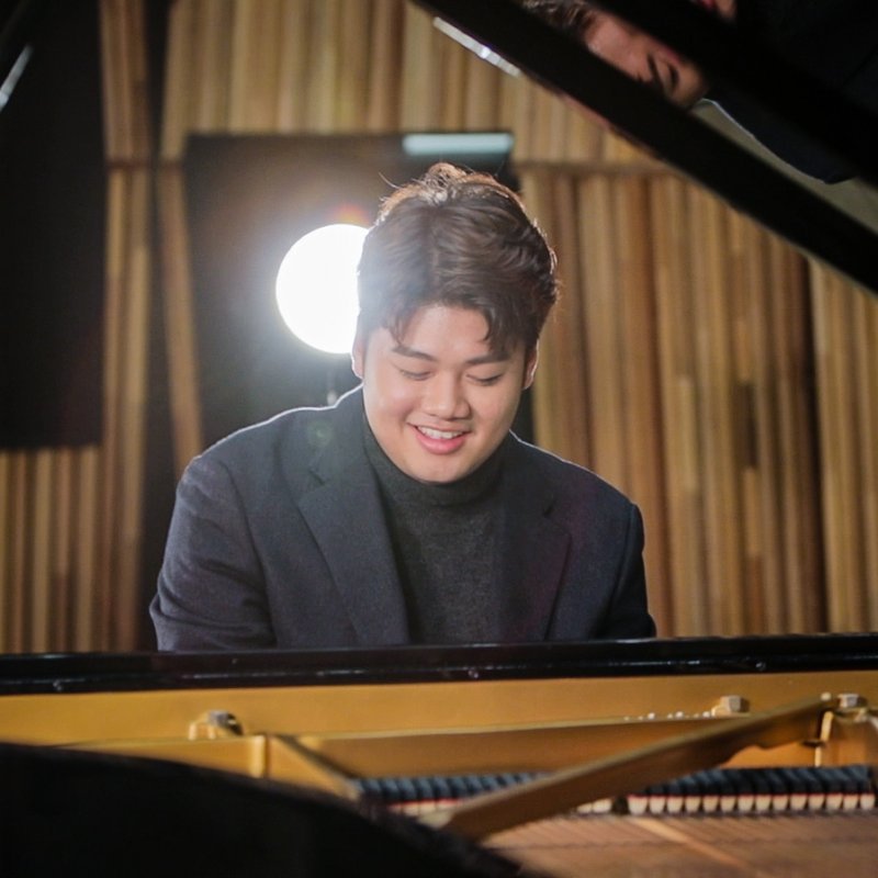 [단독] 차인표♥신애라, 며느리 본다…子 차정민, 대기업 前임원 딸과 29일 결혼