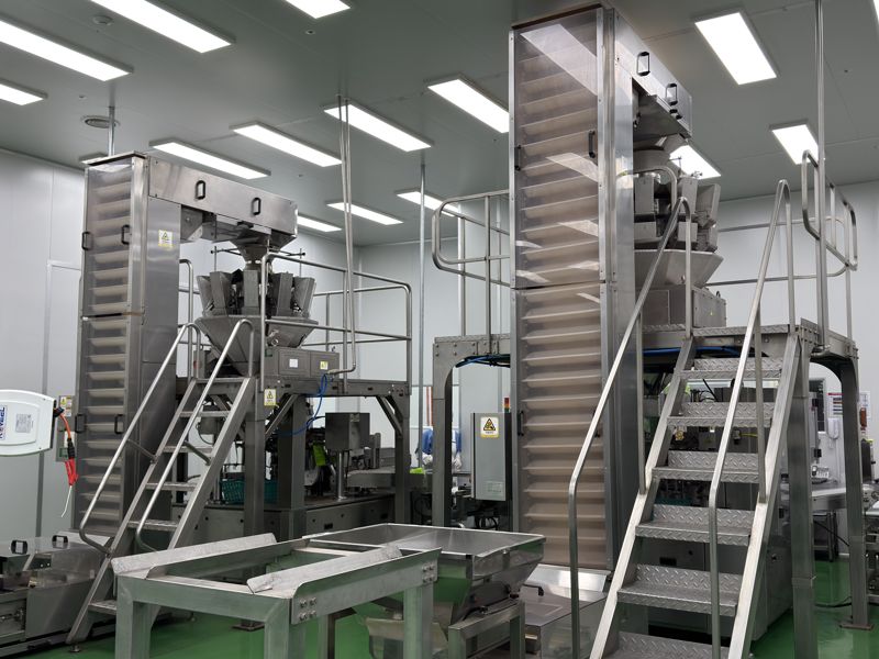 경기도 고양시 일산동구에 위치한 더채움 본사 내 제조 공정 모습. 사진=신지민 기자