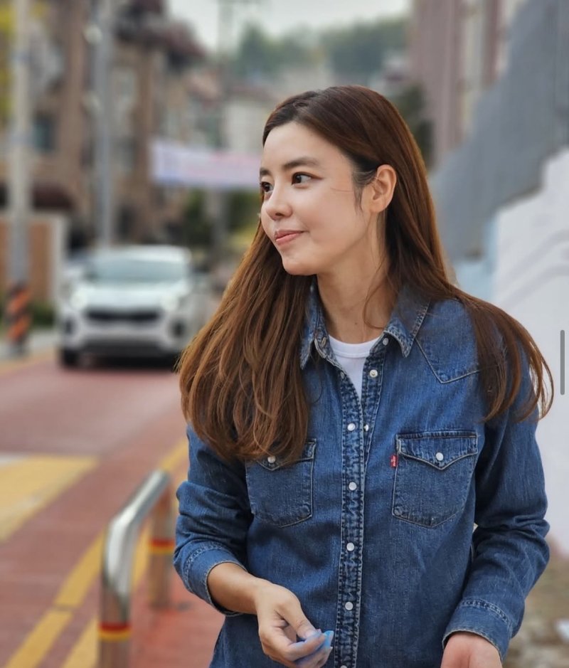 [서울=뉴시스] 김규리. (사진 = 인스타그램 캡처) 2025.11.09. photo@newsis.com *재판매 및 DB 금지