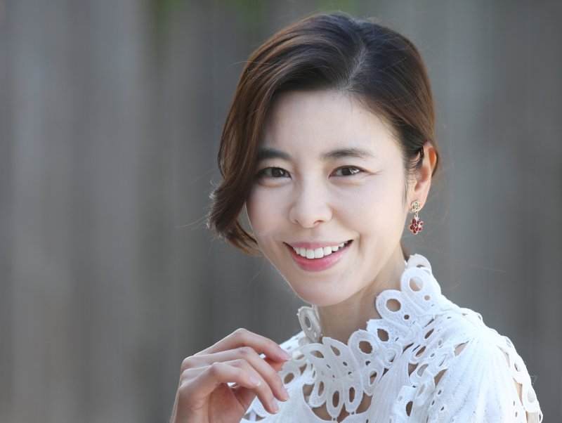 "XX 잘라줄게"…김규리, 충격적 악플 공개·법적 대응 나선다