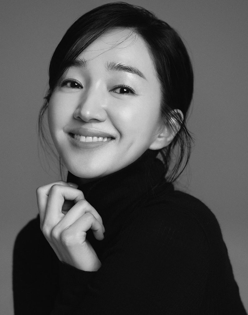 수애, 넥서스이엔엠 전속계약…송지효와 한솥밥