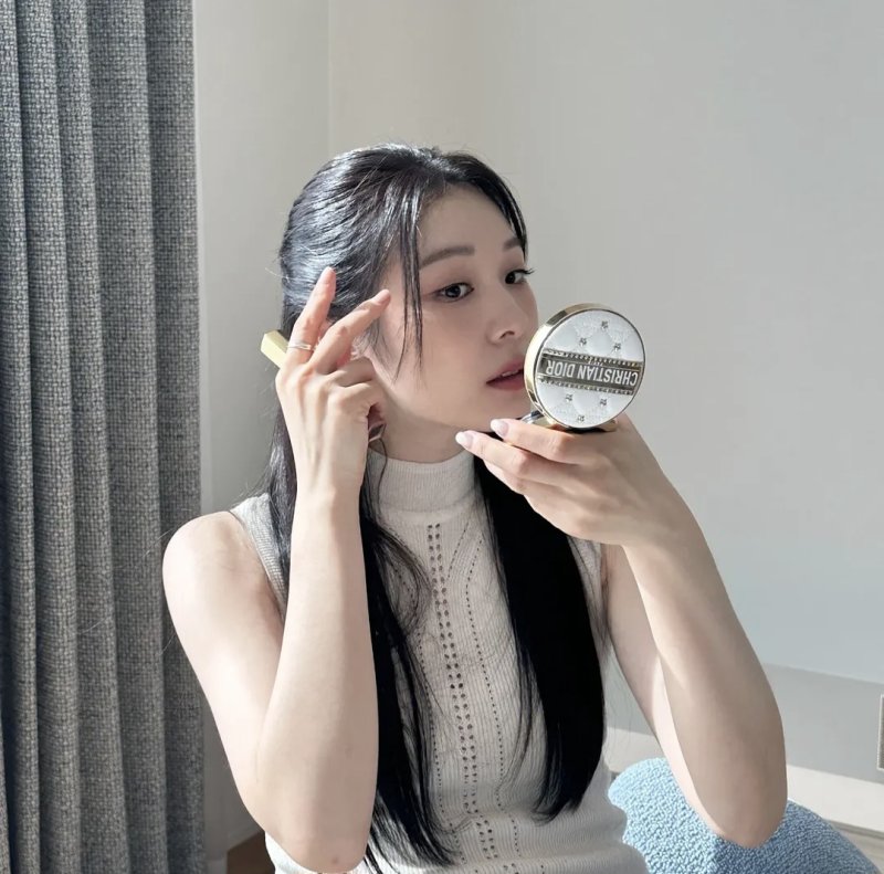 '고우림♥' 김연아, 물오른 청순 미모