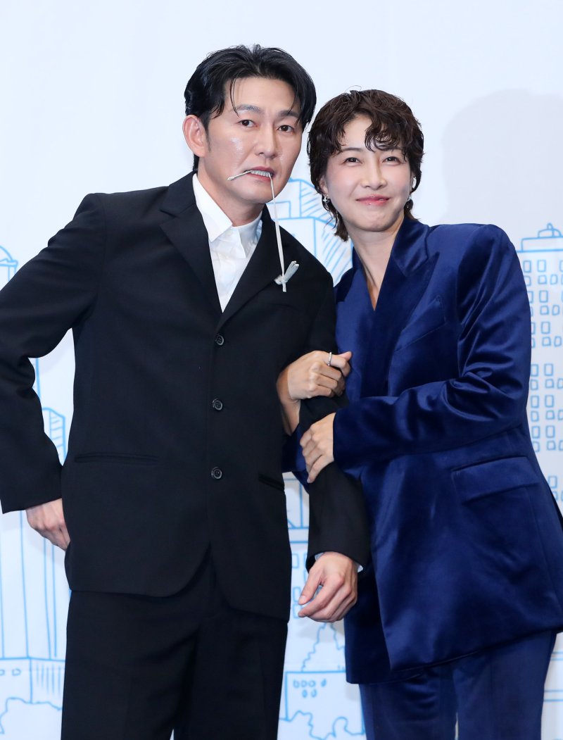 김희선 "육아로 6년 공백…경단녀 역 공감됐죠"