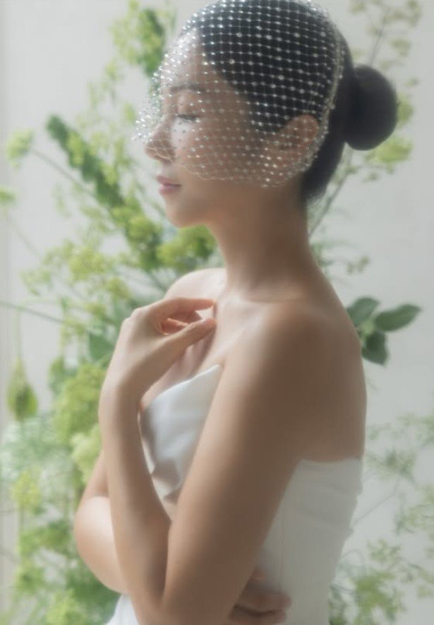 김옥빈, 결혼 앞두고 웨딩드레스 자태…우아美 발산