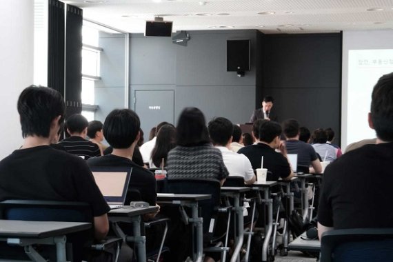 율선이앤씨자문, 2025 글로벌경제포럼 성료…복합 위기 시대 정책 방향 모색