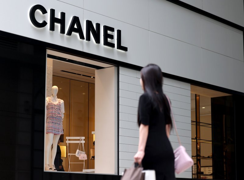 [서울=뉴시스] 김진아 기자 = 서울 시내 한 샤넬 매장. 2025.06.02. bluesoda@newsis.com