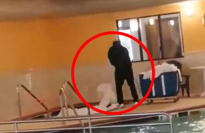 사우나 온탕에서 침대 시트 빨래한 호텔, 하는 말이..