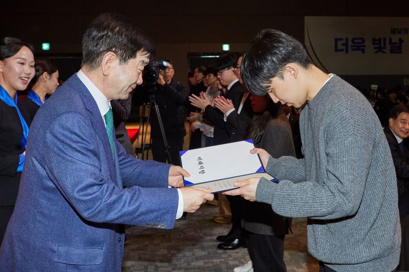 운해장학재단·SNT계열사 사회공헌활동 강화