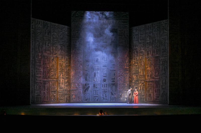 오페라 아이다. 파이낸셜뉴스와 창단 40주년을 맞은 서울시오페라단이 공동 주최한 오페라 '아이다'가 13일 서울 종로구 세종문화회관 대극장에서 화려한 막을 올렸다. 세종문화회관 제공