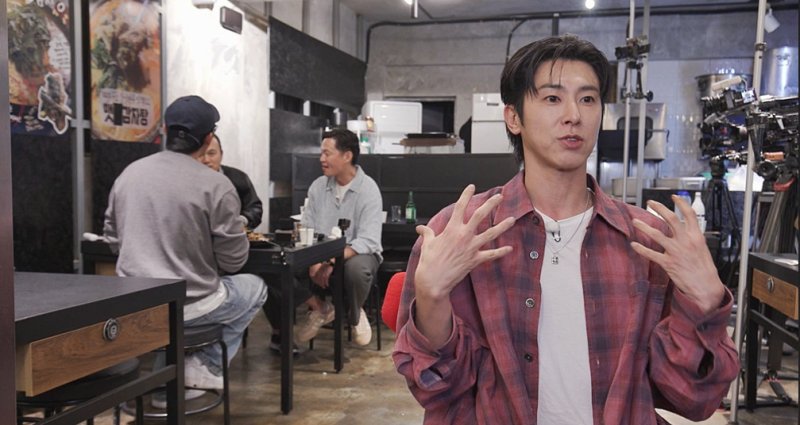 이서진·김광규, 유노윤호 열정에 지쳤나…역대급 수발 지옥에 '탈진'