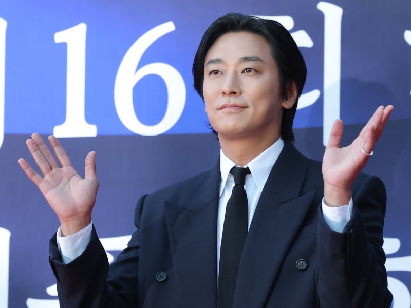 '재혼황후' 주지훈 황제 역? 데뷔가 황태자라 익숙…권력·재력은 없어