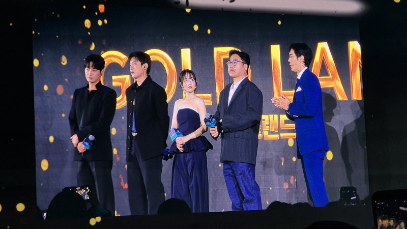 "K스토리텔링 전 세계서 공감… 글로벌 프랜차이즈로 키울 것"