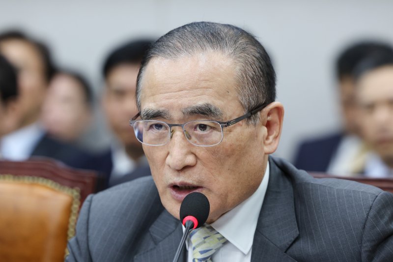 위성락 국가안보실장이 6일 서울 여의도 국회에서 열린 국회운영위원회의 대통령비서실 등에 대한 국정감사에서 의원 질의에 답변하고 있다. 2025.11.6/뉴스1 ⓒ News1 신웅수 기자