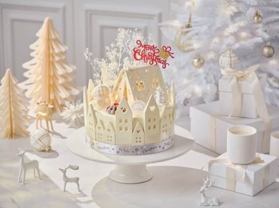 2025 뤼미에르 블랑슈 케이크. 워커힐 호텔앤리조트 제공