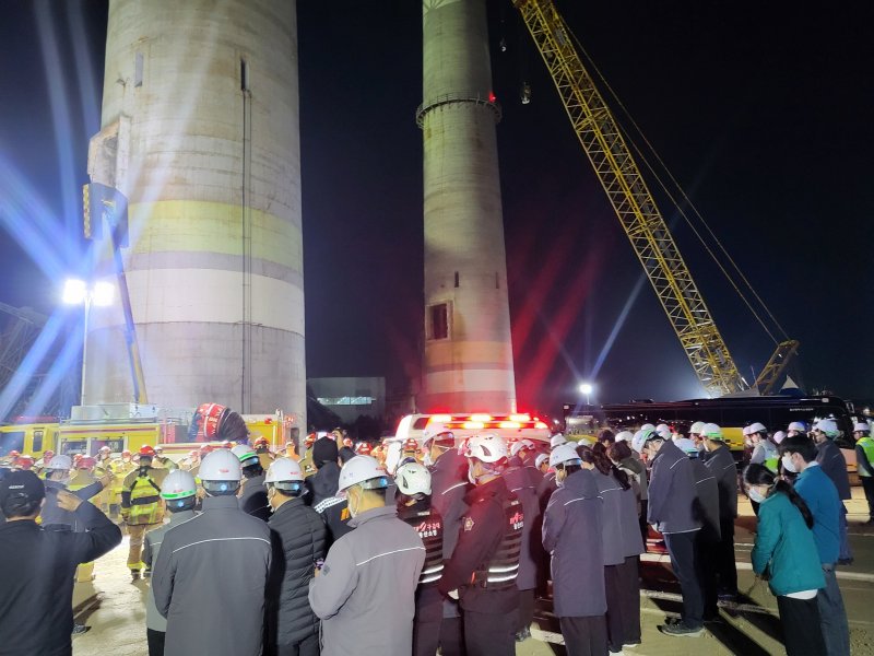 울산화력 사고 관련 뉴스 - 울산화력발전 붕괴 사고 마지막 매몰자 수습(종합)