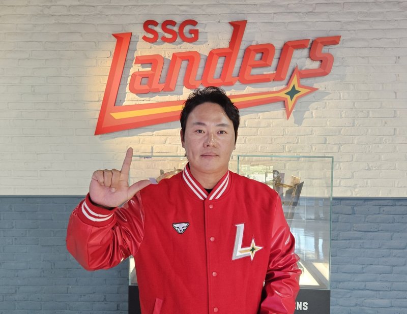 SSG로 돌아온 박재상 코치 (출처=연합뉴스)
