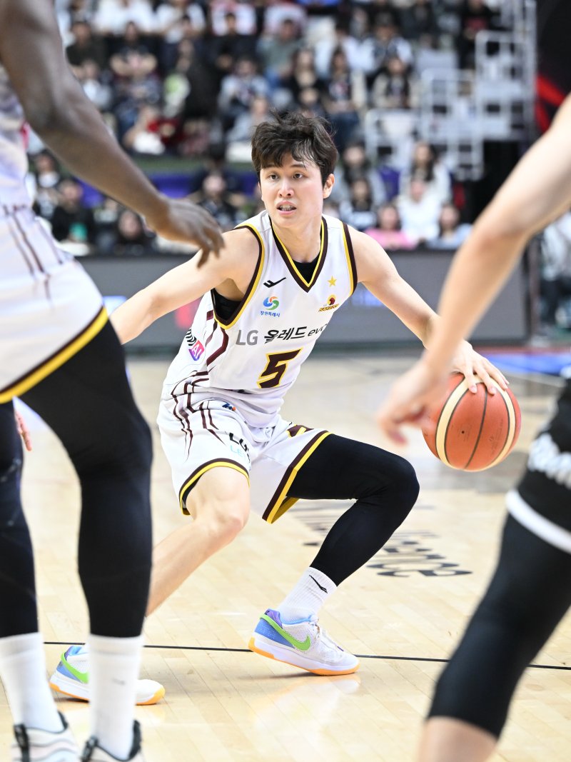 [서울=뉴시스] 바카라사이트 벳무브 창원 LG의 양준석. (사진=KBL 제공) *재판매 및 DB 금지