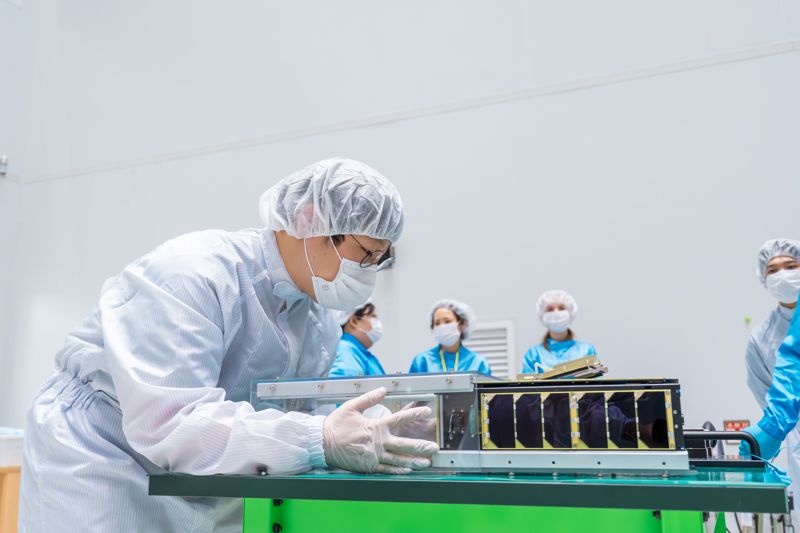 스페이스린텍의 큐브위성 '비천(BEE-1000)'. 한국항공우주연구원 제공