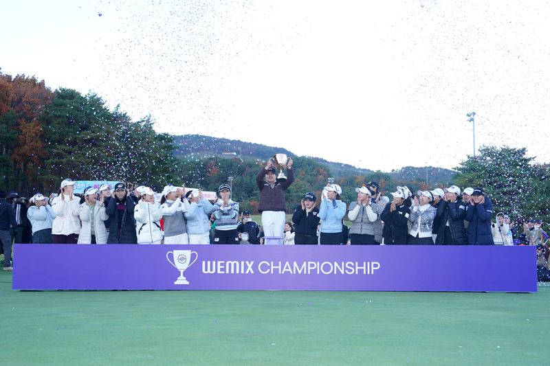 "너무 단단하다" 상금왕의 클래스… 홍정민, 왕중왕전까지 싹 다 쓸어갔다