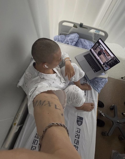 '백혈병 투병' 차현승, 삭발 속 MZ샷…이번 항암 가장 힘들어