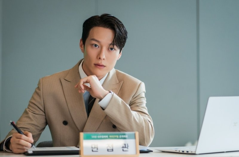 '키스는 괜히 해서' 장기용·안은진, 면접장 재회…속앓이 시작