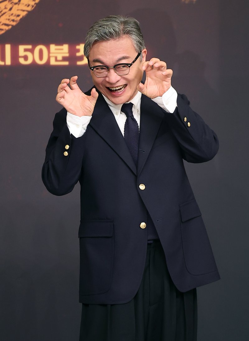 '모범택시3' 김의성, 여전한 빌런 의심에 내가 어떤 삶을 살았길래