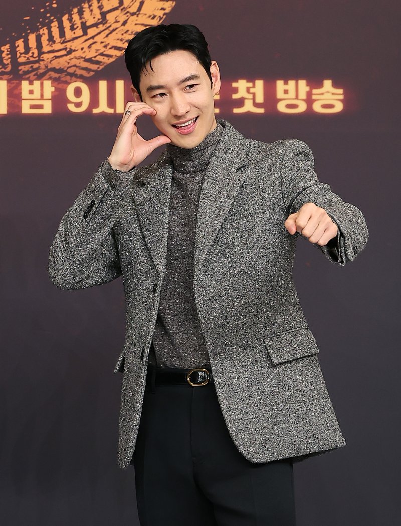 "모든것 쏟아부었다"…'모범택시3' 이제훈, 흥행·액션 前시즌 넘을까(종합)