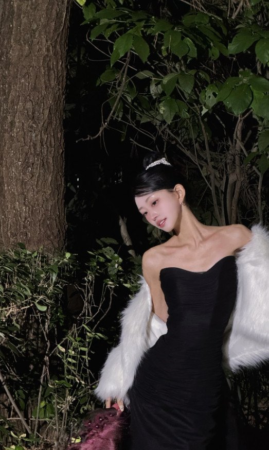 최준희, 뼈 모양 고스란히…검은 드레스 입고 아이돌 미모 [N샷]