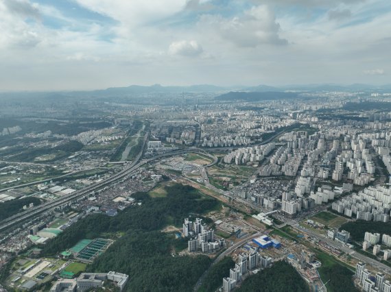 [복정역 및 복정1지구 일대 전경]