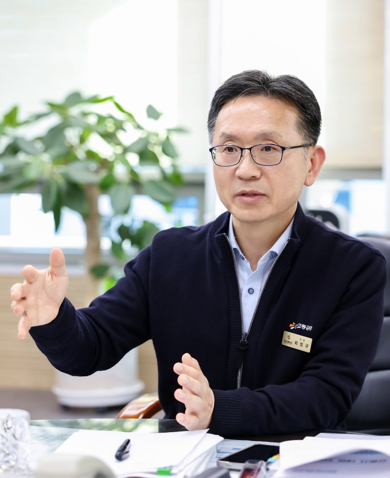 로컬 포커스 공공기관장을 만나다