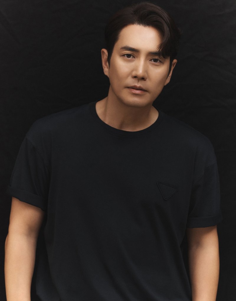 주상욱 '김부장' 빌런으로 안방 복귀…소지섭과 강렬 대립