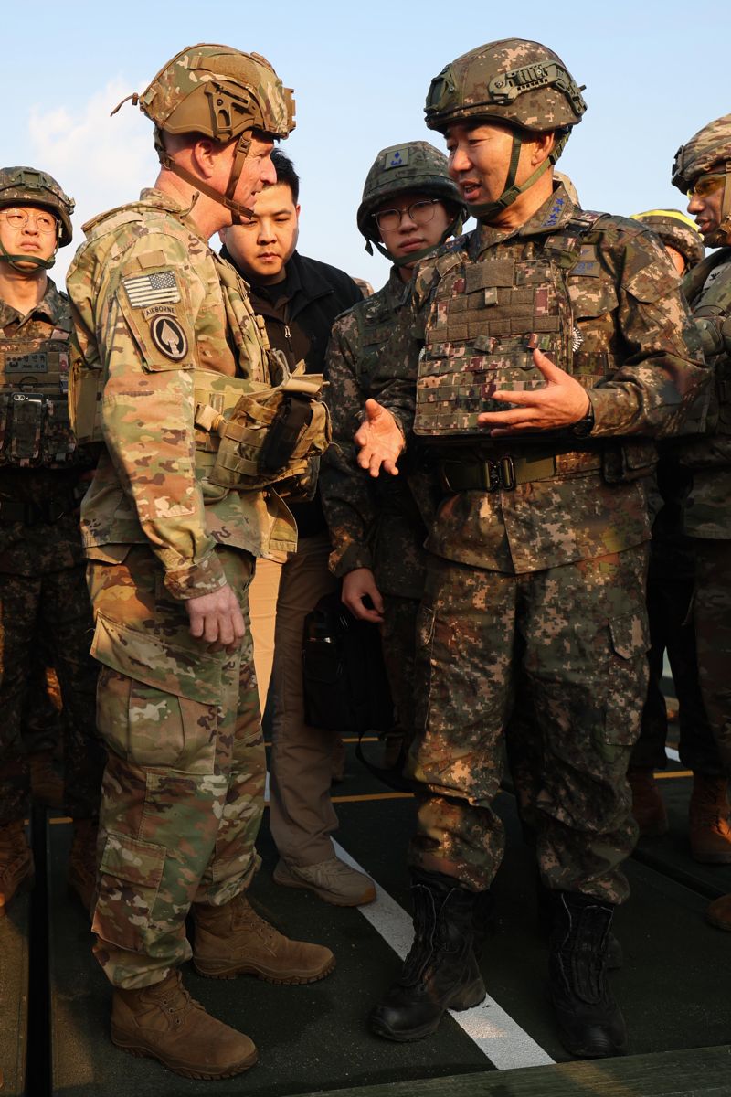 합참의장, 호국훈련 및 미사일대대 점검 "예기와 결기…압도적 능력" 강조