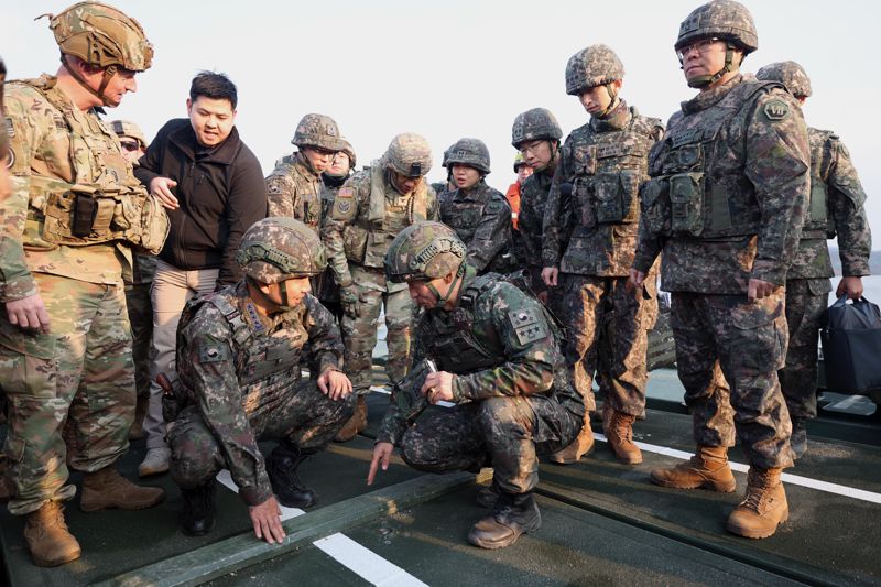합참의장, 호국훈련 및 미사일대대 점검 "예기와 결기…압도적 능력" 강조