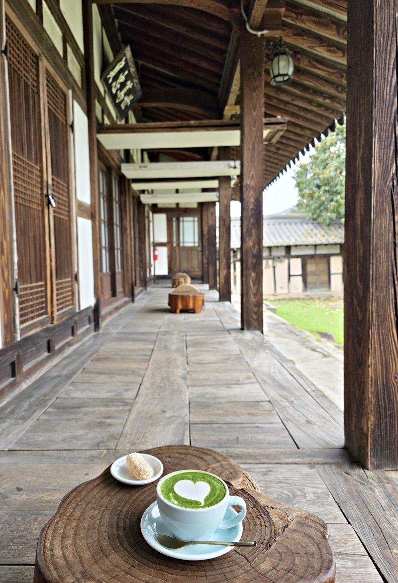 담양 삼지내마을 한옥 카페