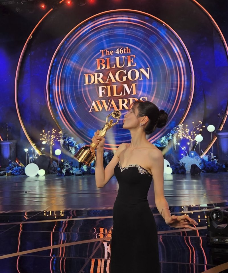 [서울=바카라 가상 머니 사이트] 배우 바카라 가상 머니 사이트. (사진=바카라 가상 머니 사이트 인스타그램 캡처) 2025.11.20. photo@newsis.com *재판매 및 DB 금지