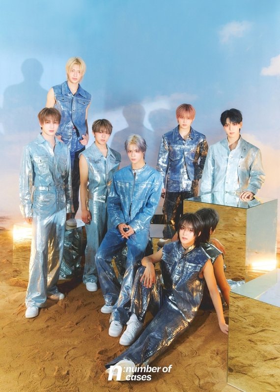 '빌보드 루키' 누에라, 亞 넘어 