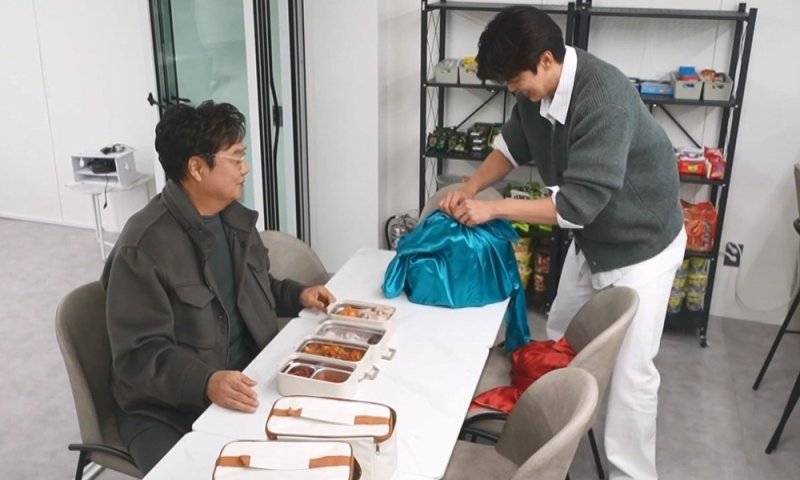 박지현, 우상 남진 만난다…'목포 수라상' 도시락까지 준비