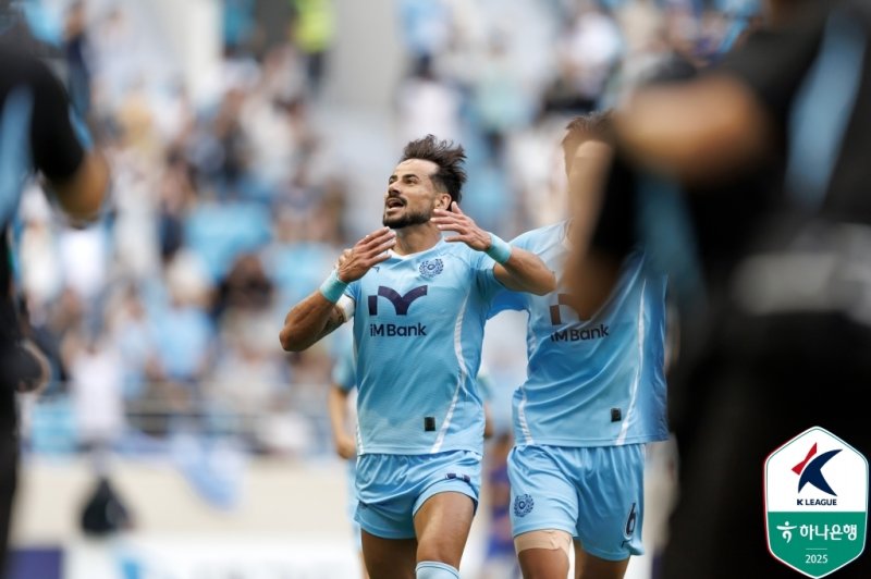 바카라사이트 안내는 기적의 잔류를 꿈꾼다. 에이스 세징야가 부상에서 돌아온 것이 고무적이다. (한국프로축구연맹 제공)