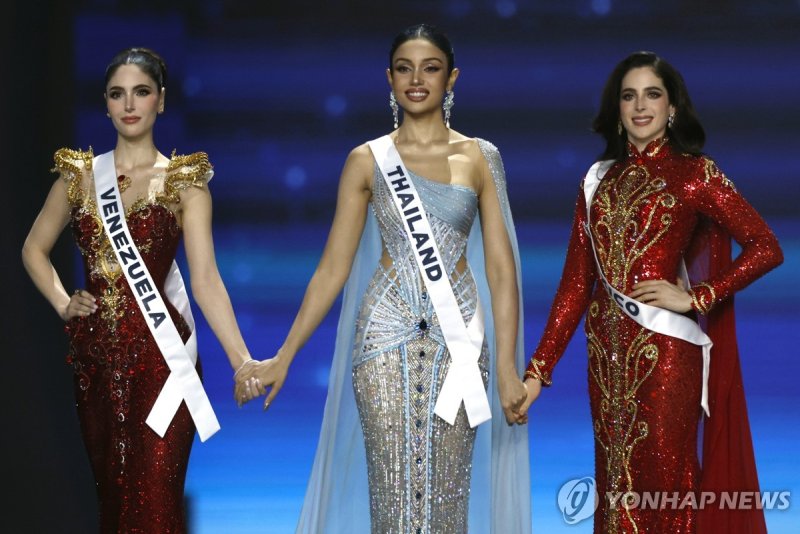 최종 3인, 미스 베네수엘라(좌), 미스 태국(가운데), 미스 멕시코(우) (출처=연합뉴스)