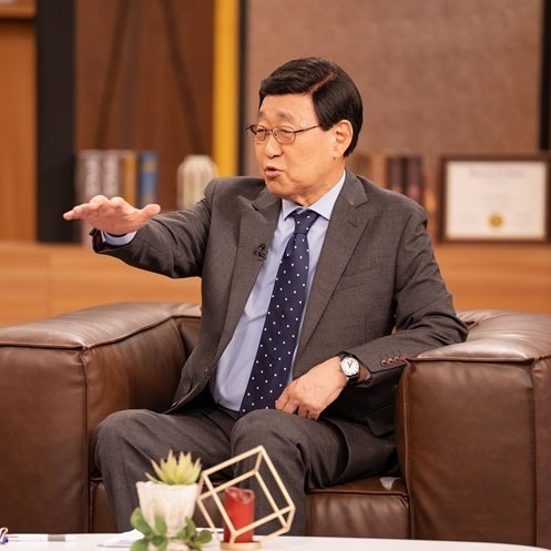 김동건 전현무 방송 잘해…프리랜서 선언 말렸다