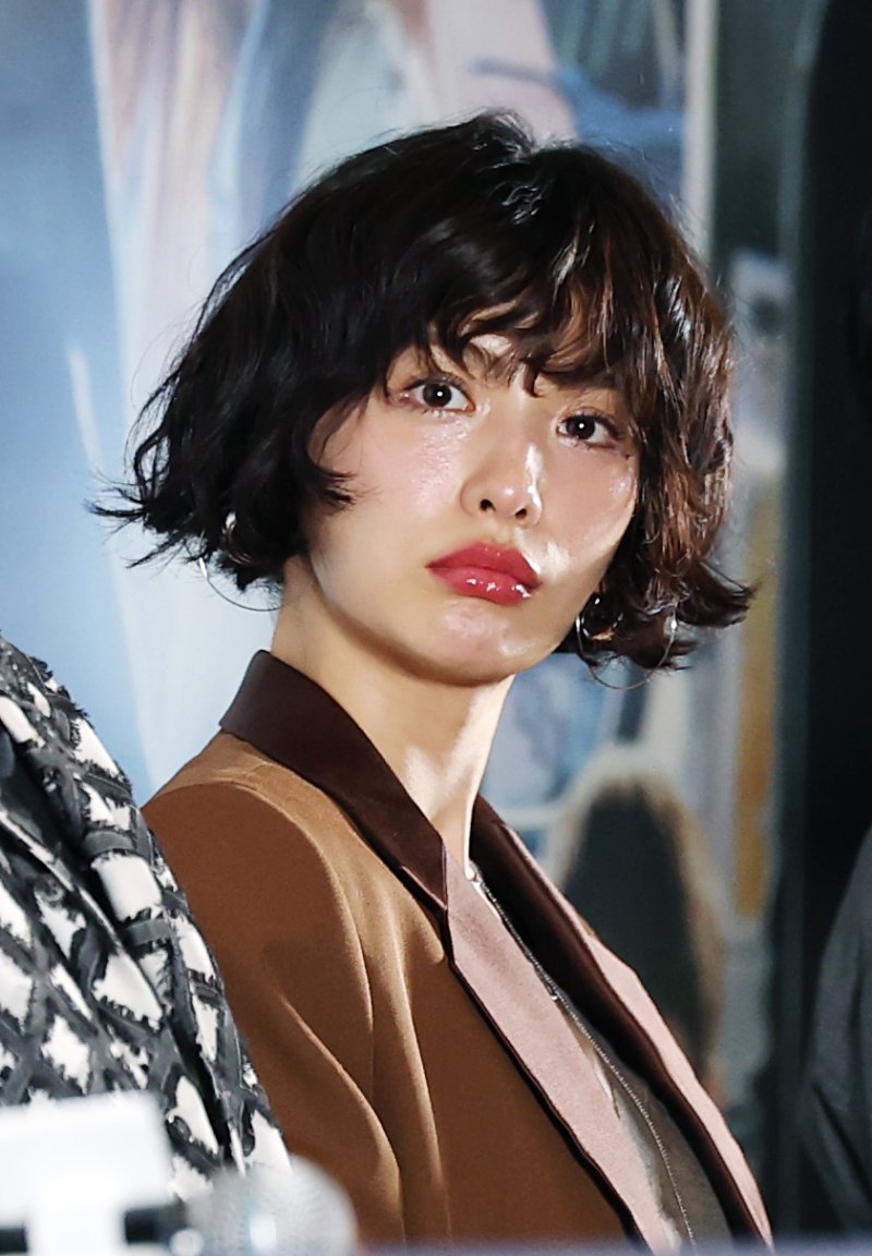 '강도 침입 피해' 나나·母…경찰 제압 과정서 부상 입힌 것은 정당방위 (종합)