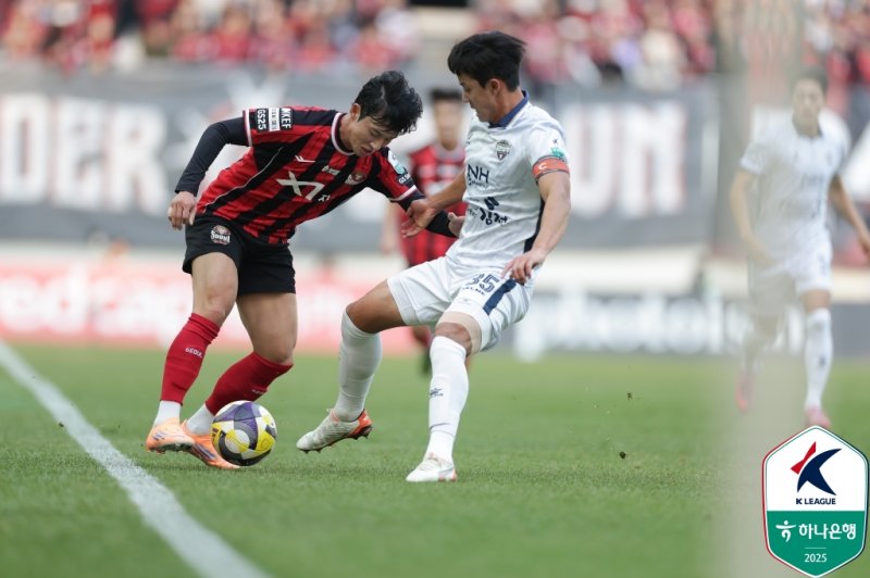 [바카라사이트 기가=뉴시스] 프로축구 K리그1 FC바카라사이트 기가 정승원, 김천 상무 이정택. (사진=한국프로축구연맹 제공) *재판매 및 DB 금지