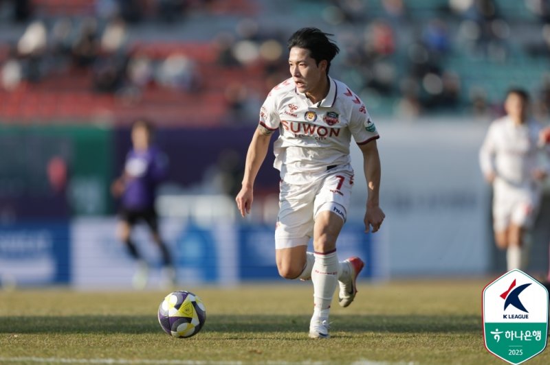 [바카라사이트 기가=뉴시스] 프로축구 K리그1 수원FC 이재원. (사진=한국프로축구연맹 제공) *재판매 및 DB 금지