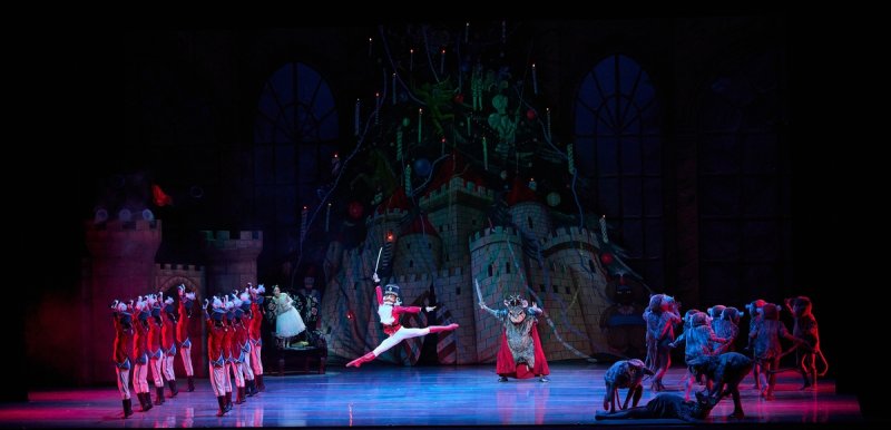 유니버설발레단 '호두까기 인형' (출처=연합뉴스)